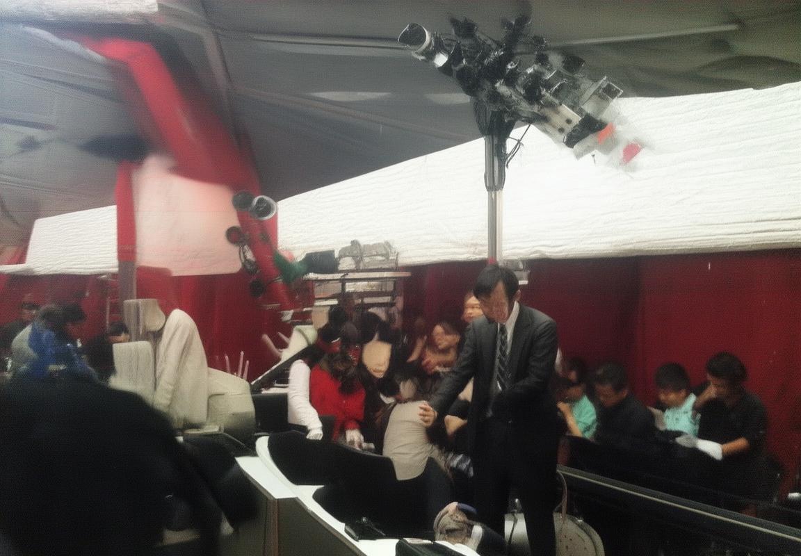 斯蒂芬·库里第三节超神创NBA历史纪录，三分球与有效命中率诠释超级巨星本色